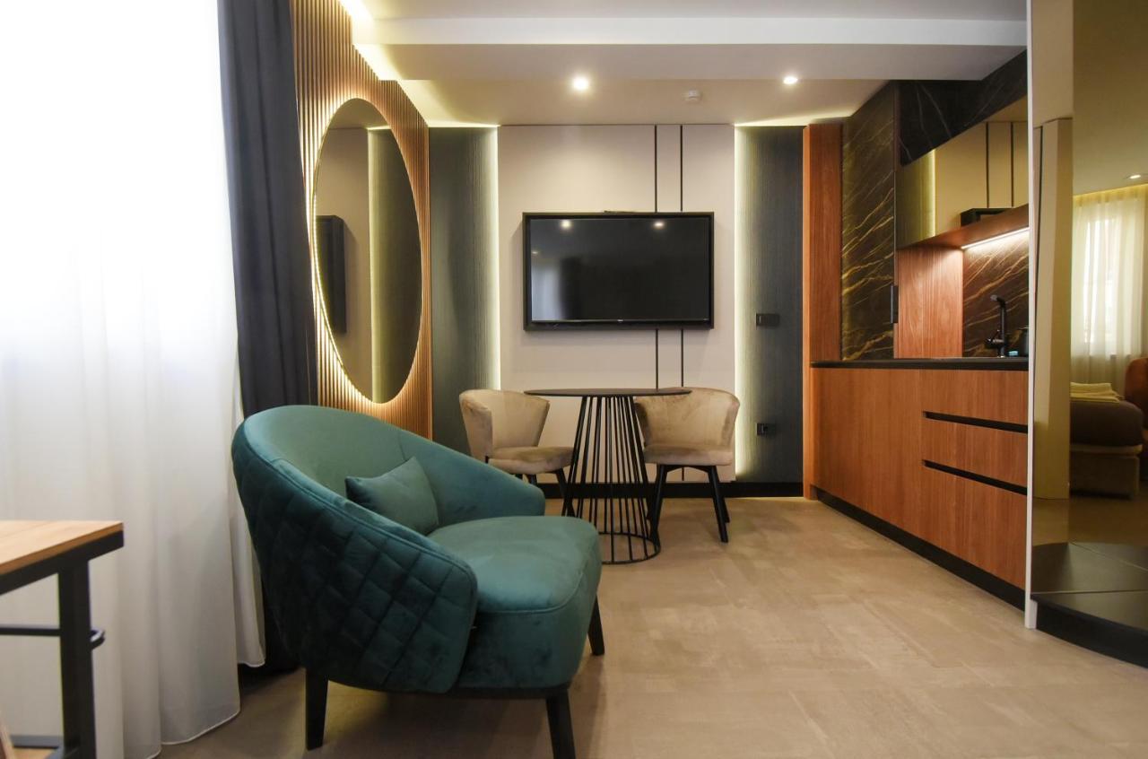 Grandeur Apartments PUY Exterior foto