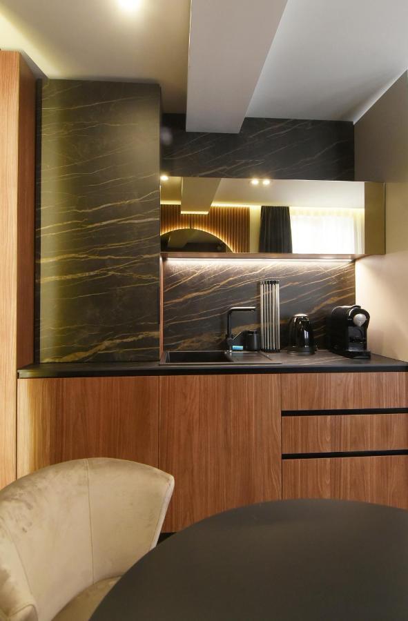 Grandeur Apartments PUY Exterior foto