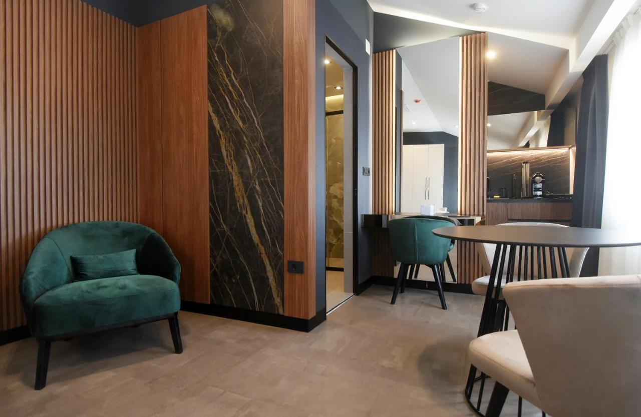 Grandeur Apartments PUY Exterior foto