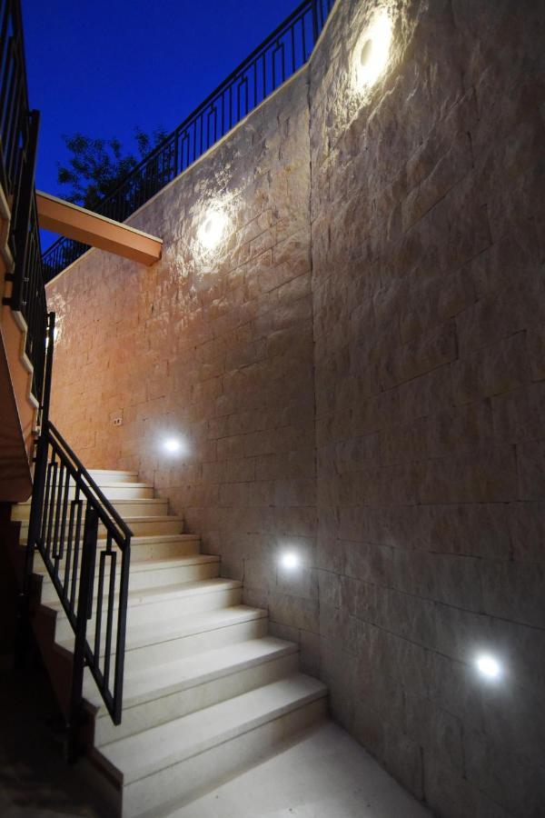 Grandeur Apartments PUY Exterior foto