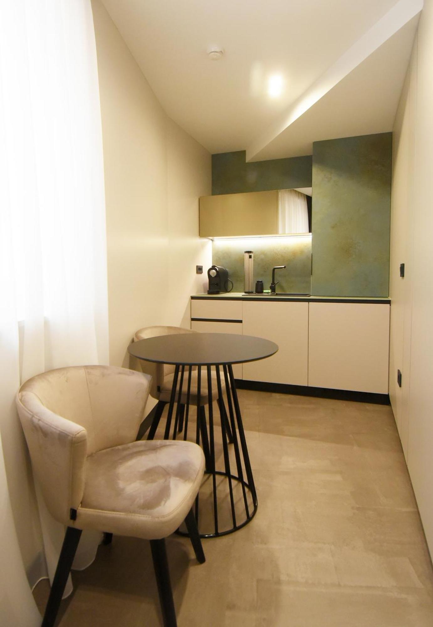 Grandeur Apartments PUY Exterior foto